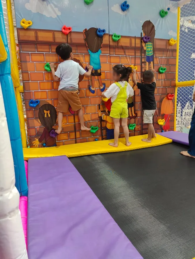 Community activity for children and families at Beyond Therapy